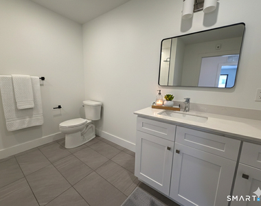 414 Mather Street - Photo Thumbnail 4