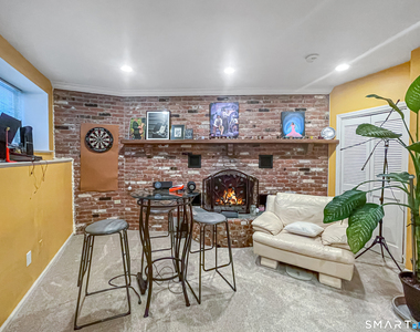 833 Summer Street - Photo Thumbnail 4