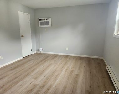 1 Knollwood Drive - Photo Thumbnail 6