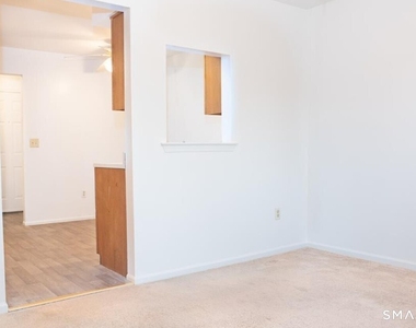 211 Windgate Circle - Photo Thumbnail 7