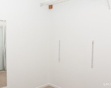 211 Windgate Circle - Photo Thumbnail 17
