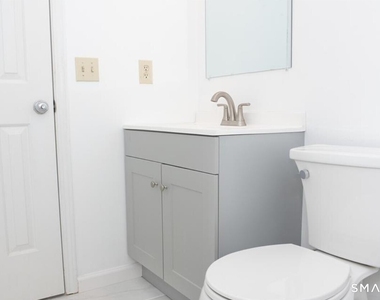 211 Windgate Circle - Photo Thumbnail 13
