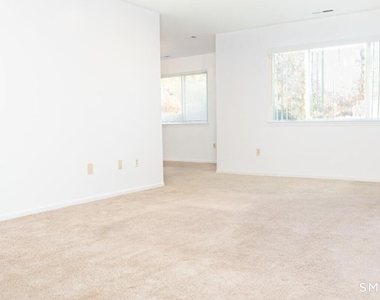 211 Windgate Circle - Photo Thumbnail 9