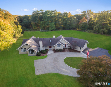 530 Flax Hill Road - Photo Thumbnail 10