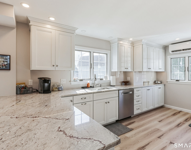 29 West Walk - Photo Thumbnail 4