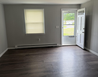 74 Baxter Road - Photo Thumbnail 7