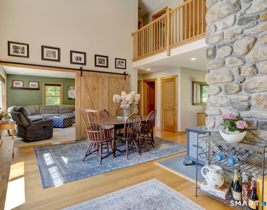 8 Deming Road - Photo Thumbnail 13