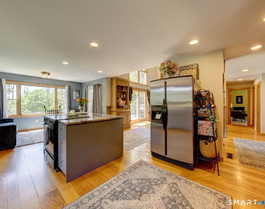 8 Deming Road - Photo Thumbnail 9