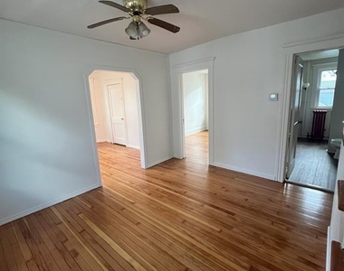 158 Beechwood Avenue - Photo Thumbnail 9