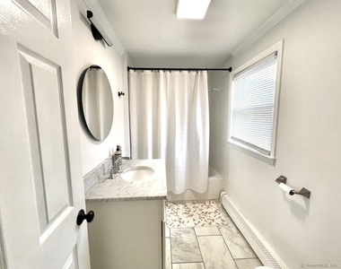 840 Broadway - Photo Thumbnail 9