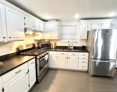 840 Broadway - Photo Thumbnail 5