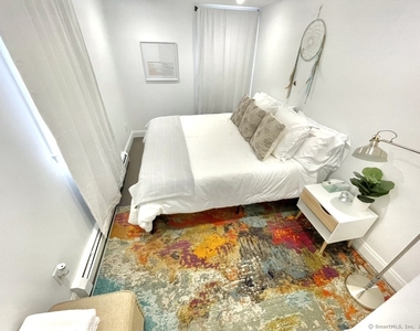 840 Broadway - Photo Thumbnail 7
