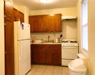 700 Summer Street - Photo Thumbnail 6