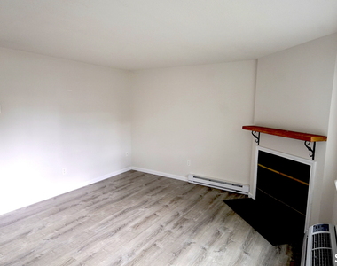 64 Crystal Lane - Photo Thumbnail 4