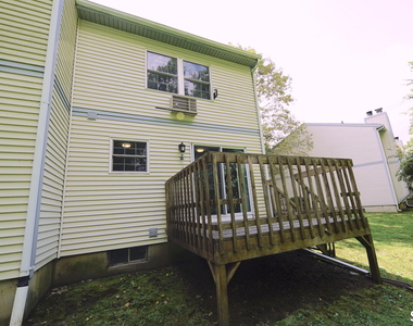 64 Crystal Lane - Photo Thumbnail 13