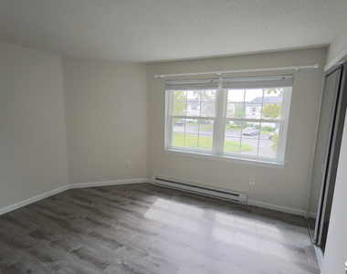 64 Crystal Lane - Photo Thumbnail 18