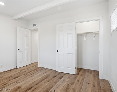 608 Stanford Street - Photo Thumbnail 15