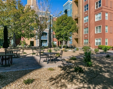 26 E Serene Avenue - Photo Thumbnail 17