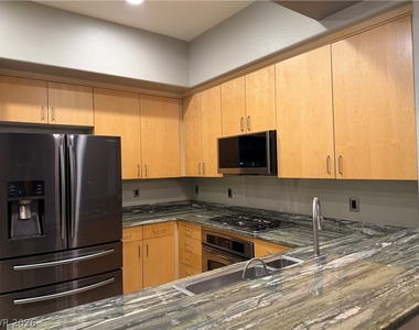 26 E Serene Avenue - Photo Thumbnail 7