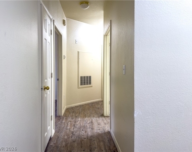 5250 S Rainbow Boulevard - Photo Thumbnail 7