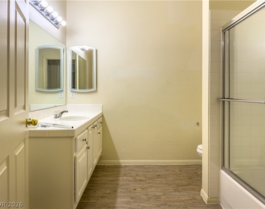 5250 S Rainbow Boulevard - Photo Thumbnail 9