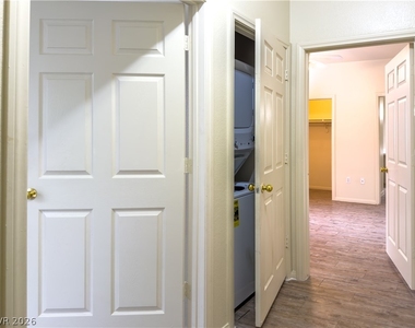 5250 S Rainbow Boulevard - Photo Thumbnail 4