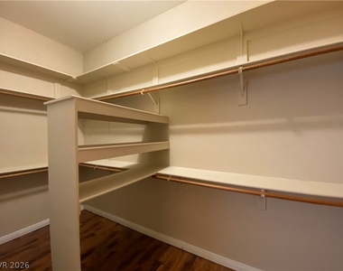 7816 Waterfalls Avenue - Photo Thumbnail 37