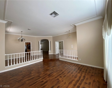 7816 Waterfalls Avenue - Photo Thumbnail 4