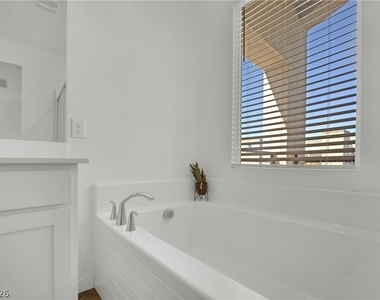 129 Laguna Commons Lane - Photo Thumbnail 44