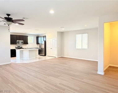 6130 Villa Lante Avenue - Photo Thumbnail 4