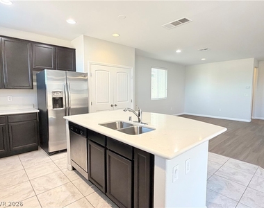 6130 Villa Lante Avenue - Photo Thumbnail 8