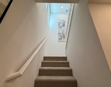 802 Royal Beekman Street - Photo Thumbnail 22