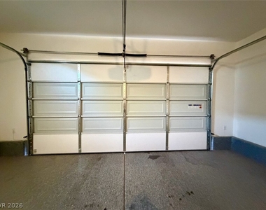 802 Royal Beekman Street - Photo Thumbnail 44