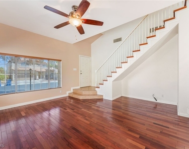 3467 Blue Heather Drive - Photo Thumbnail 3
