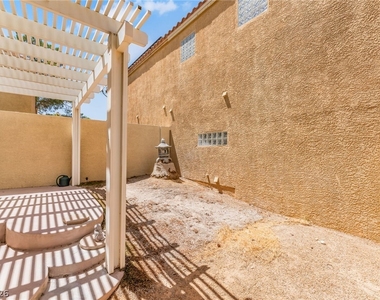3467 Blue Heather Drive - Photo Thumbnail 20