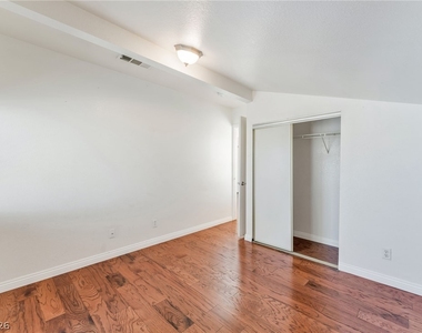 3467 Blue Heather Drive - Photo Thumbnail 18