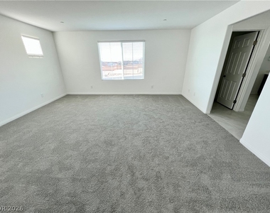 10937 Oregano Avenue - Photo Thumbnail 27