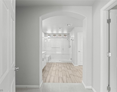 10116 Cascadia Creek Street - Photo Thumbnail 27