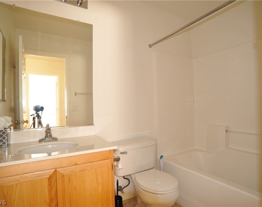 8228 Corset Creek Street - Photo Thumbnail 9