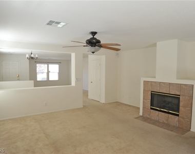8228 Corset Creek Street - Photo Thumbnail 3