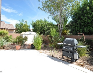 8228 Corset Creek Street - Photo Thumbnail 12