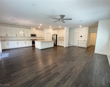 7035 Denio Island Street - Photo Thumbnail 3