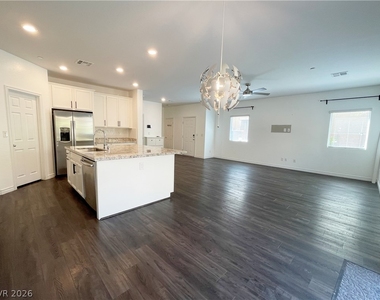 7035 Denio Island Street - Photo Thumbnail 9