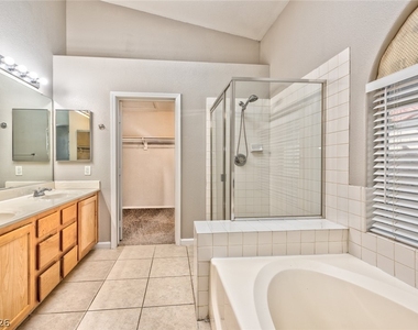 6412 Blacklion Court - Photo Thumbnail 12