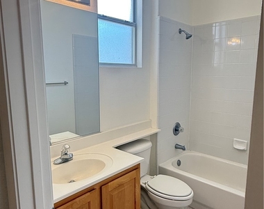 1739 Franklin Chase Terrace - Photo Thumbnail 9