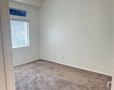 1739 Franklin Chase Terrace - Photo Thumbnail 12
