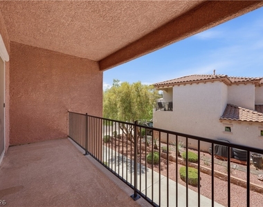 10416 Miners Gulch Avenue - Photo Thumbnail 10