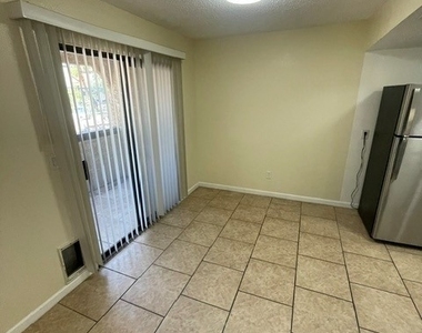 4720 Obannon Drive - Photo Thumbnail 7