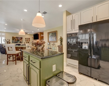 7613 Hackensack Court - Photo Thumbnail 15