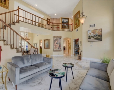 7613 Hackensack Court - Photo Thumbnail 4